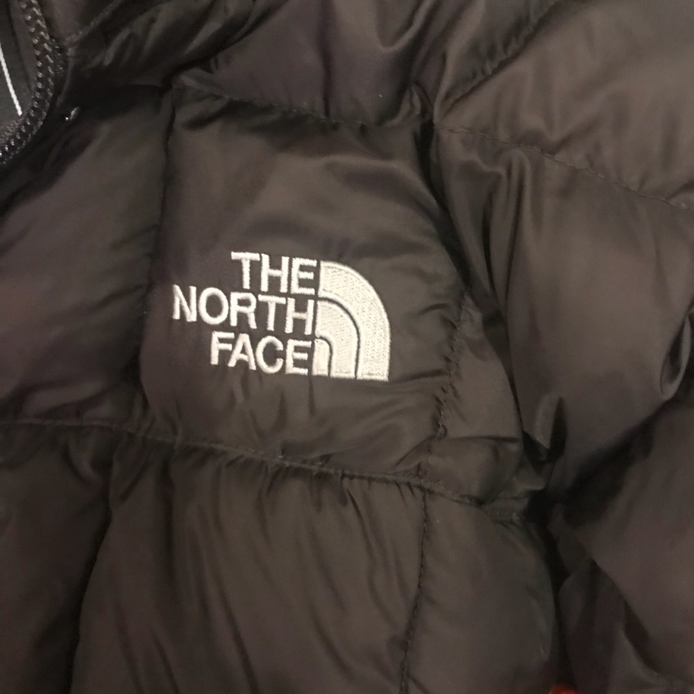 North Face brown down puffer! - Picture 3 of 5